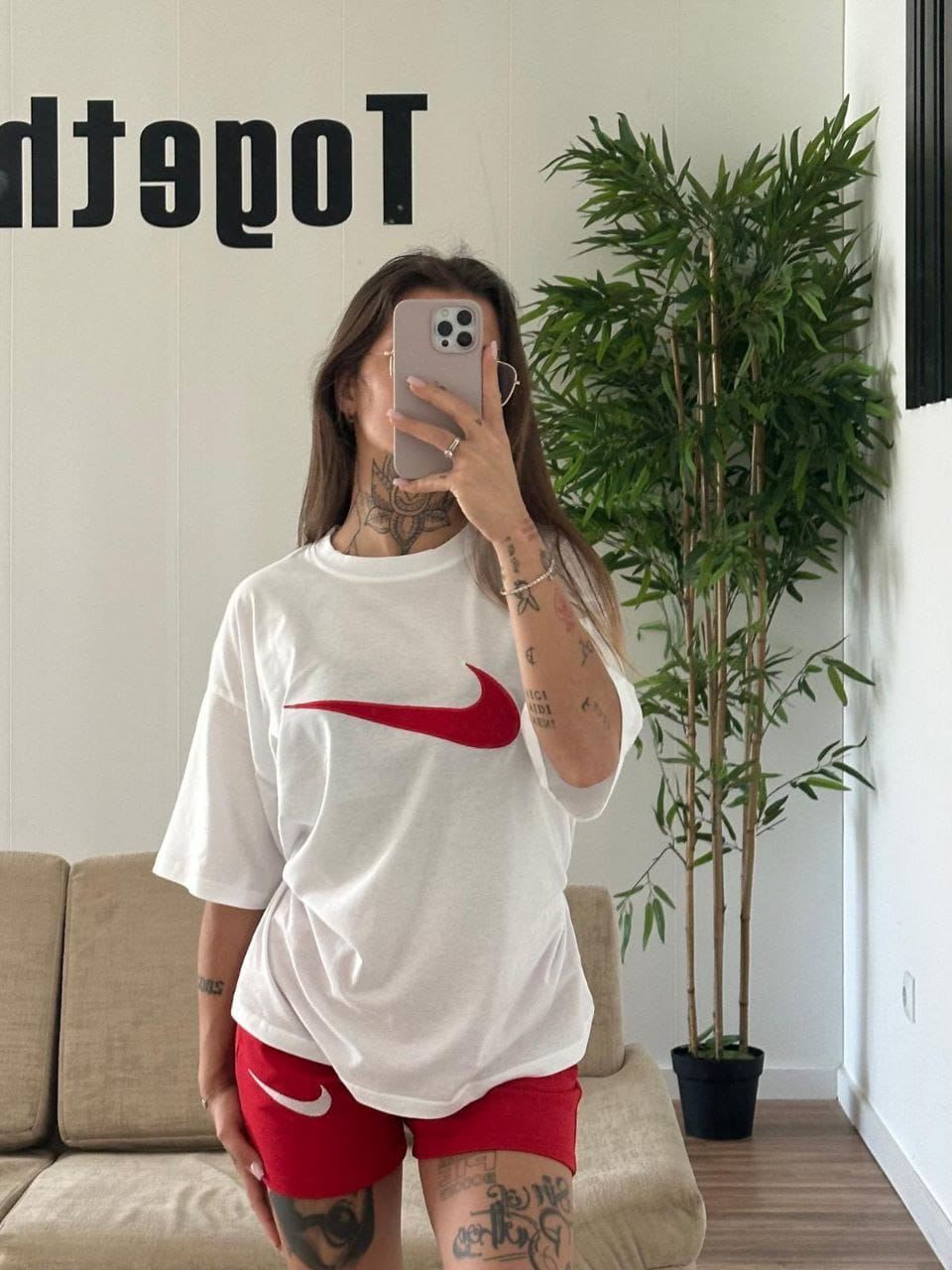 Conjunto camiseta y pantalón Nike mujer - Imagen 3