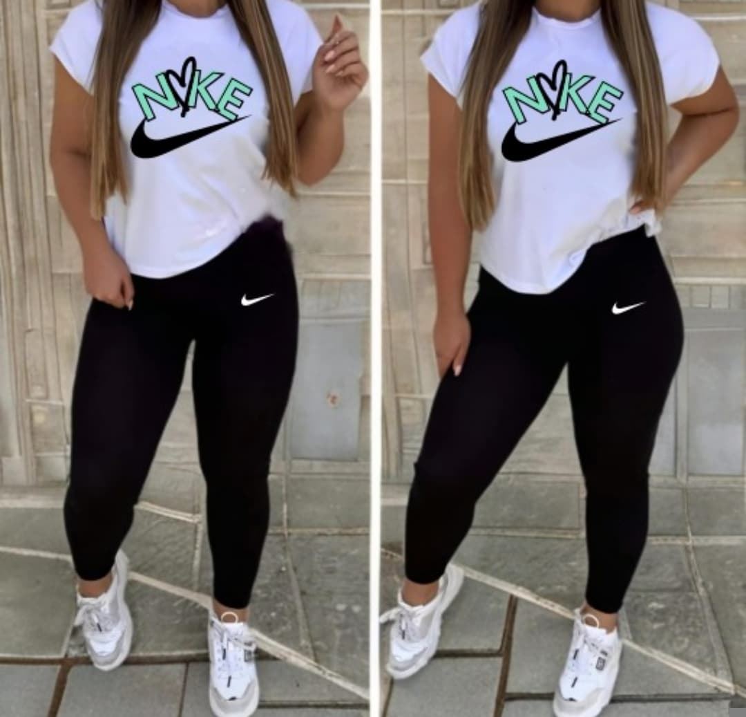 Conjunto camiseta y pantalón Nike mujer - Imagen 1