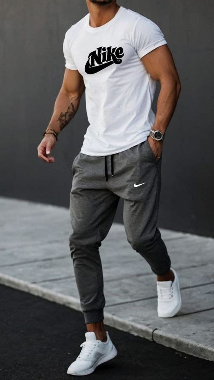 Conjunto camiseta y pantalón Nike - Imagen 1