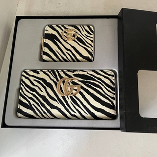 Conjunto carteras guess con estampado leopardo - Imagen 1