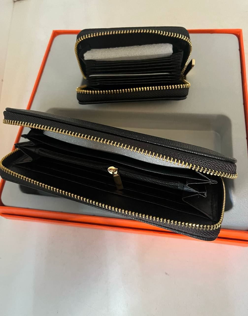 Conjunto carteras guess regalo - Imagen 6