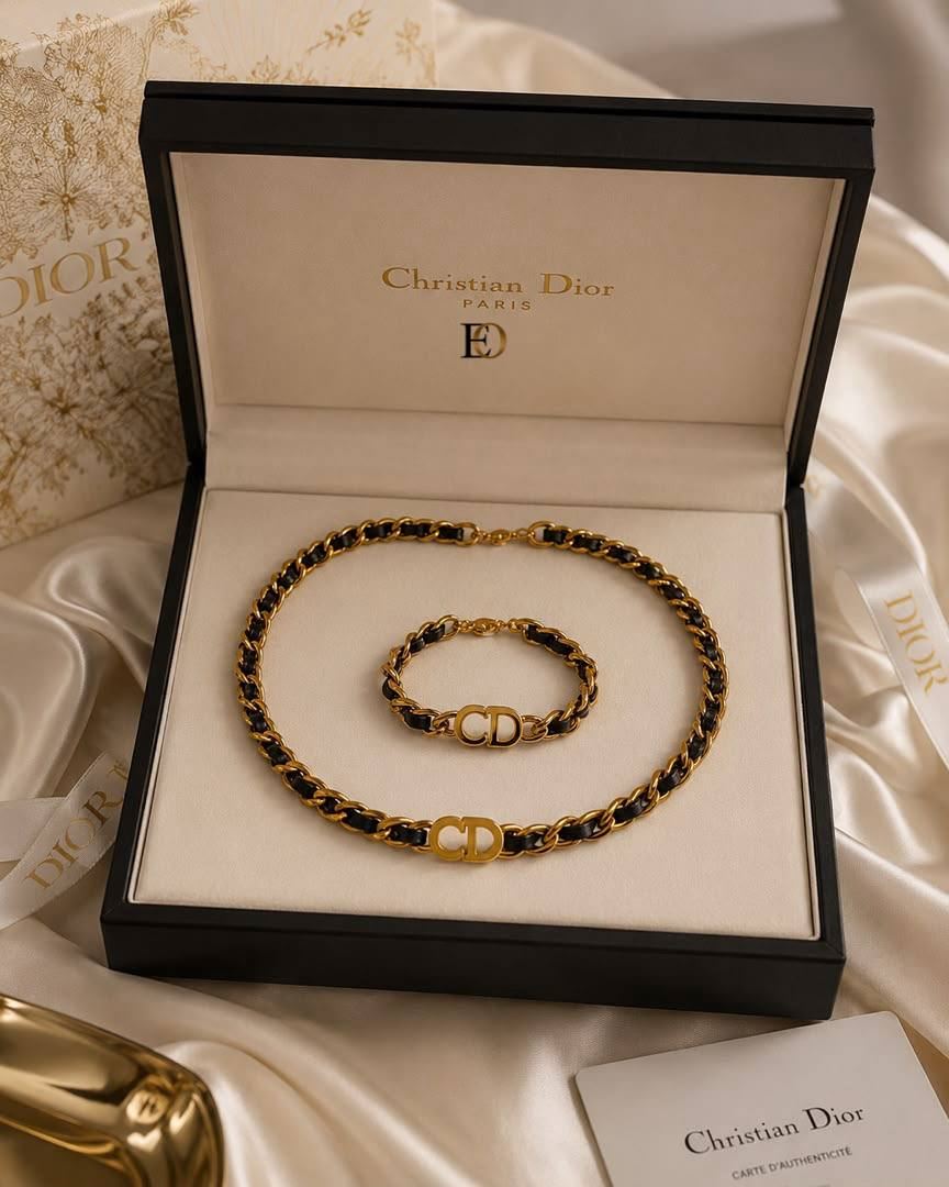 Conjunto collar y pulsera Dior - Imagen 2