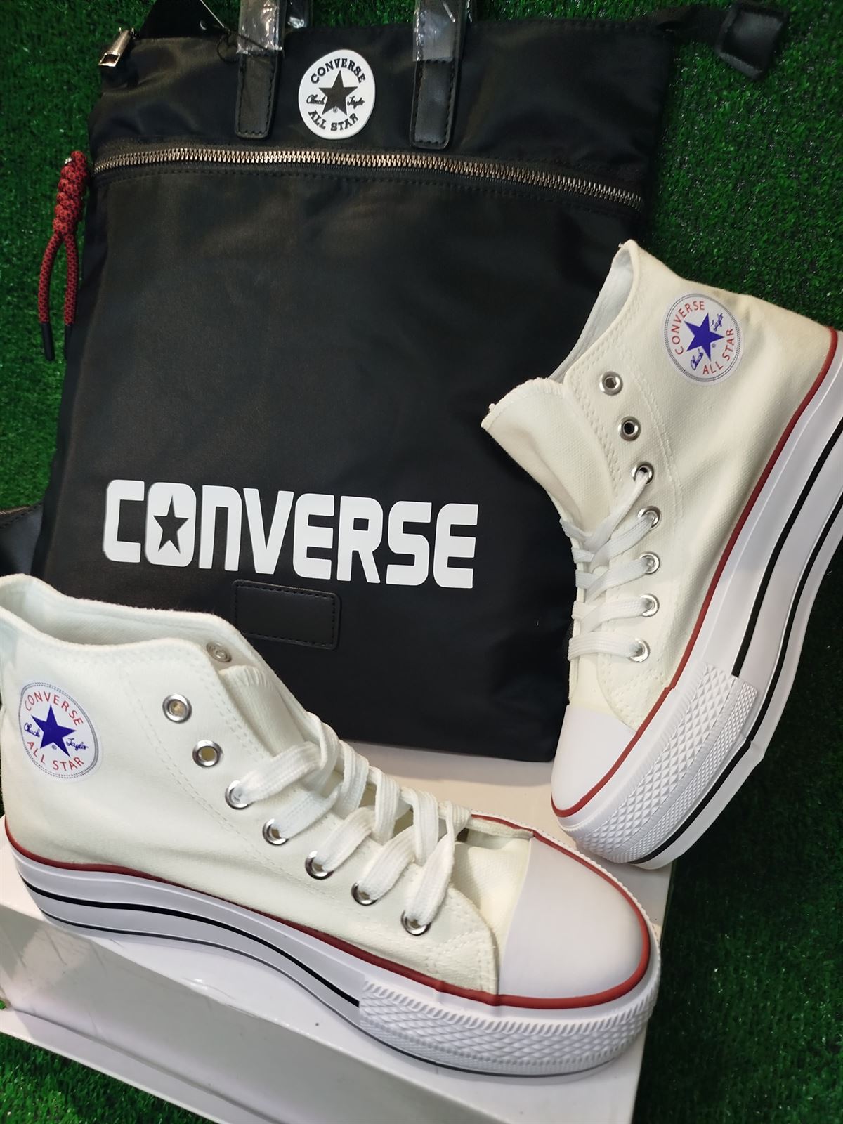Conjunto Combo botas Converse All Star y mochila a juego - Imagen 4