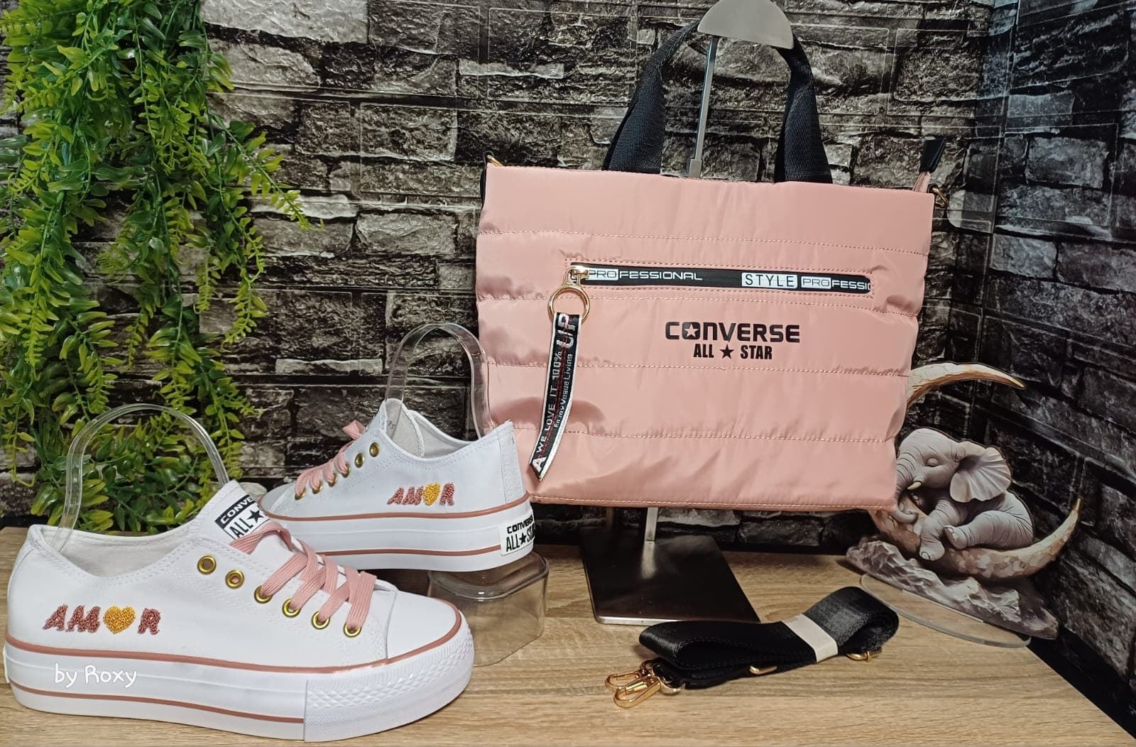Conjunto Converse bajas y bolso a juego - Imagen 2