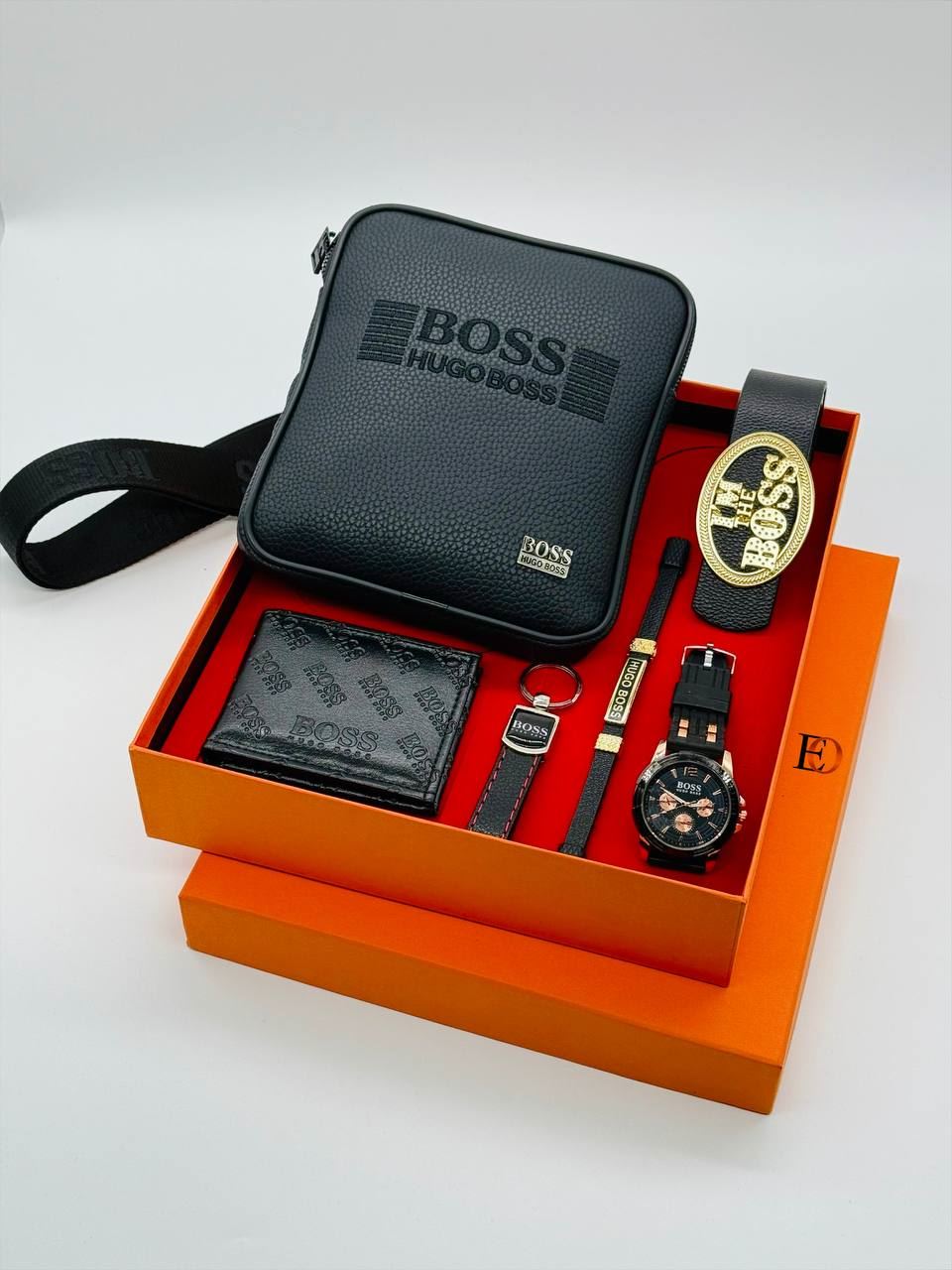 Conjunto de accesorios reloj y bandolera Hugo Boss - Imagen 1