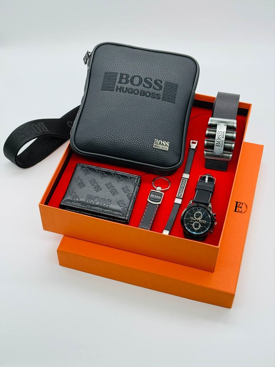 Conjunto de accesorios reloj y bandolera Hugo Boss - Imagen 6