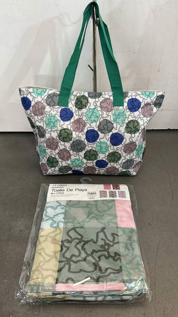 Conjunto de bolso y toalla estampada Tous - Imagen 4