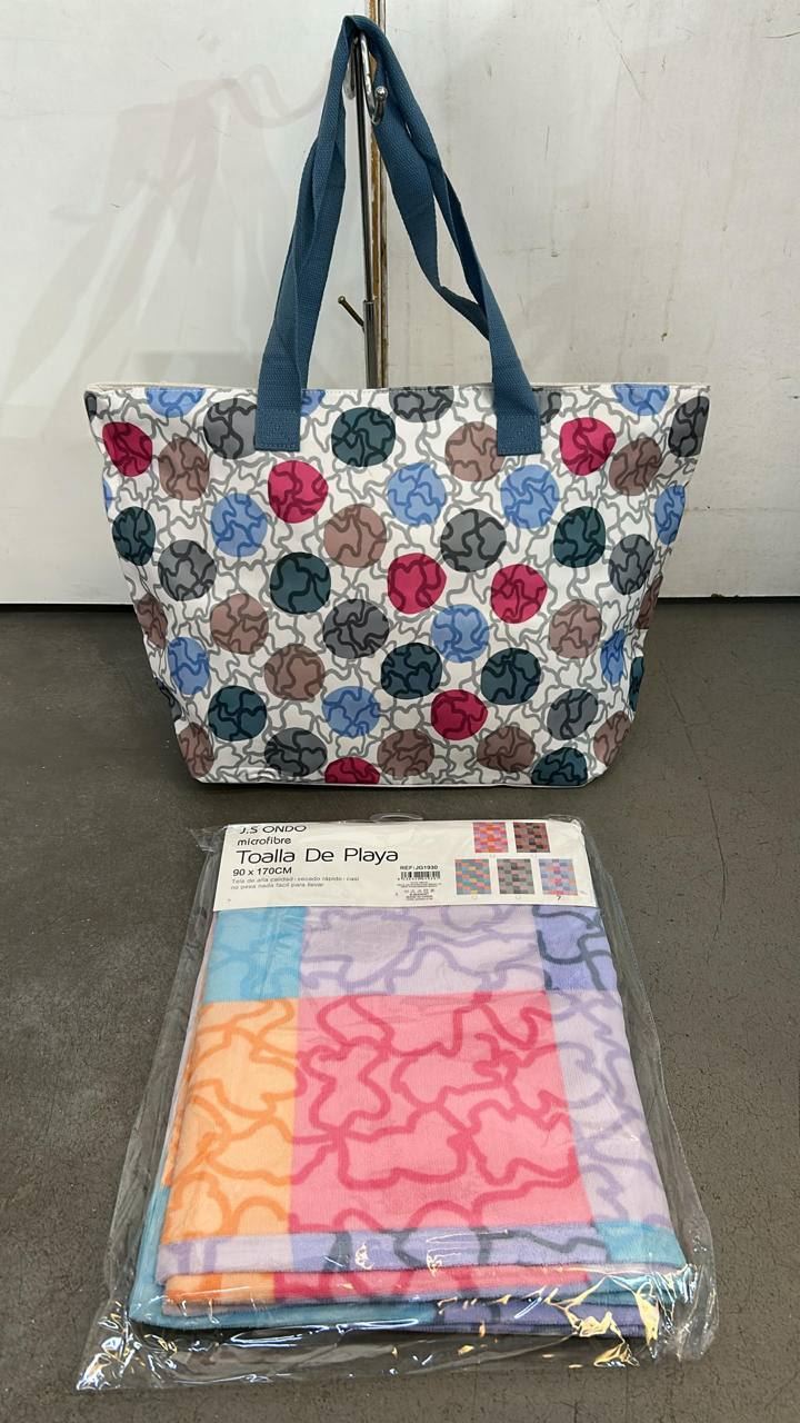 Conjunto de bolso y toalla estampada Tous - Imagen 6