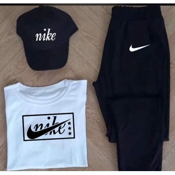 Conjunto de camiseta pantalón y gorra Nike - Imagen 2