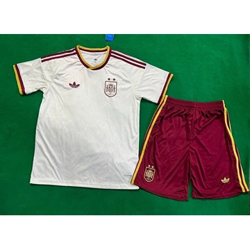 Conjunto de futbol de verano España 26/27 - Imagen 1