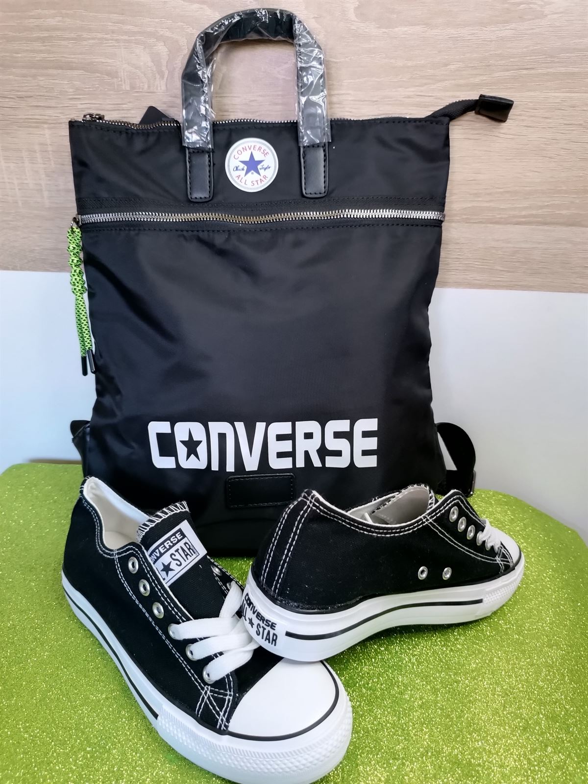 Conjunto de mochila y converse - Imagen 2