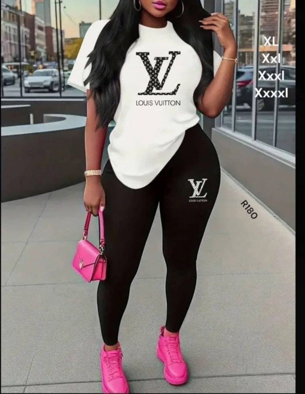 Conjunto de mujer Louis Vuitton - Imagen 1