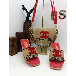 Conjunto de sandalias y bolso Chanel - Imagen 2