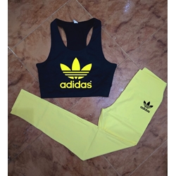 Conjunto de top y leggins Adidas - Imagen 1