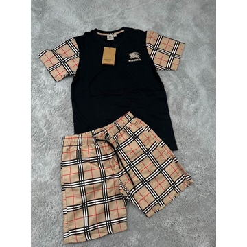 Conjunto de verano Burberry - Imagen 1