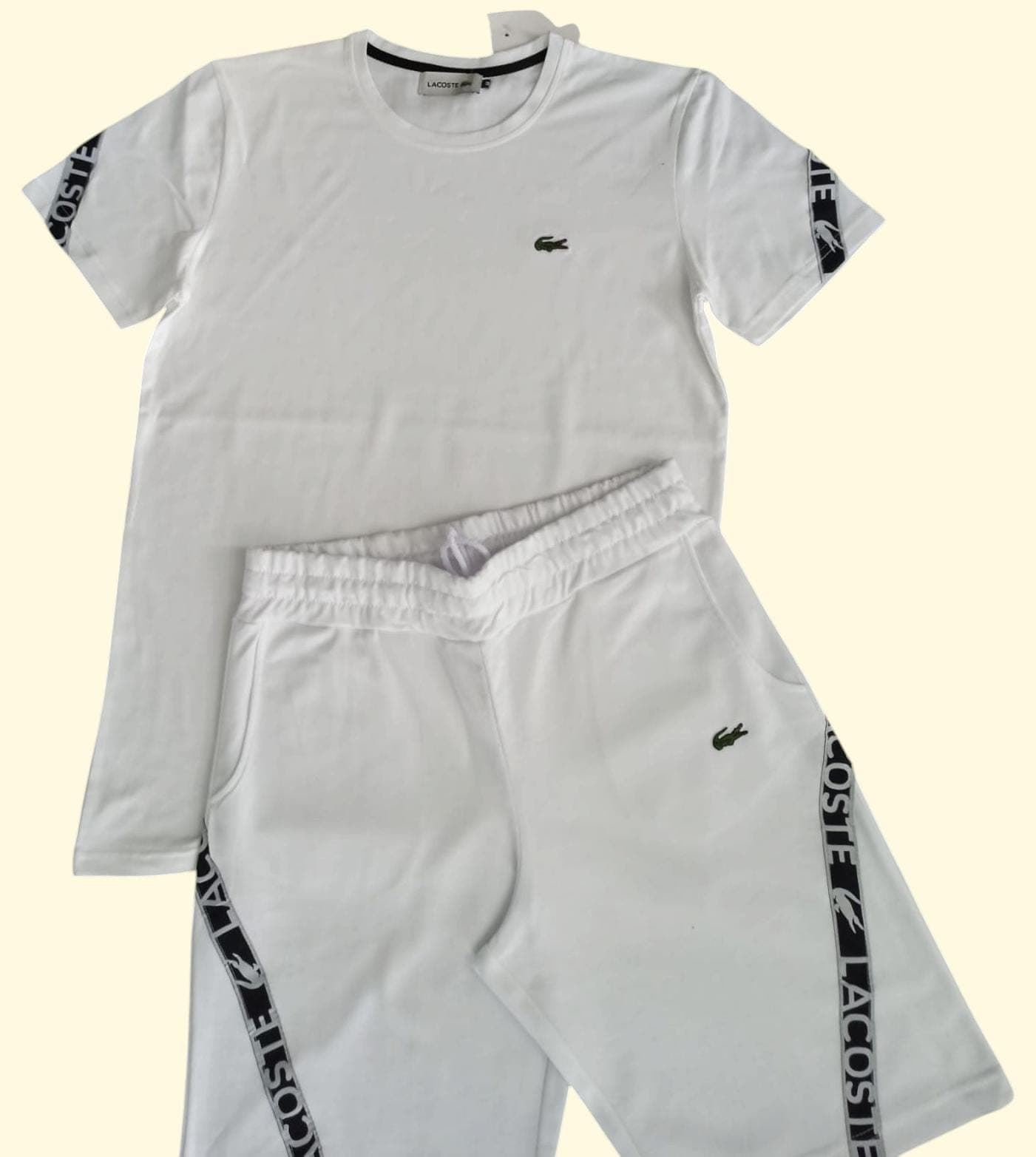 Conjunto de verano de Lacoste - Imagen 1