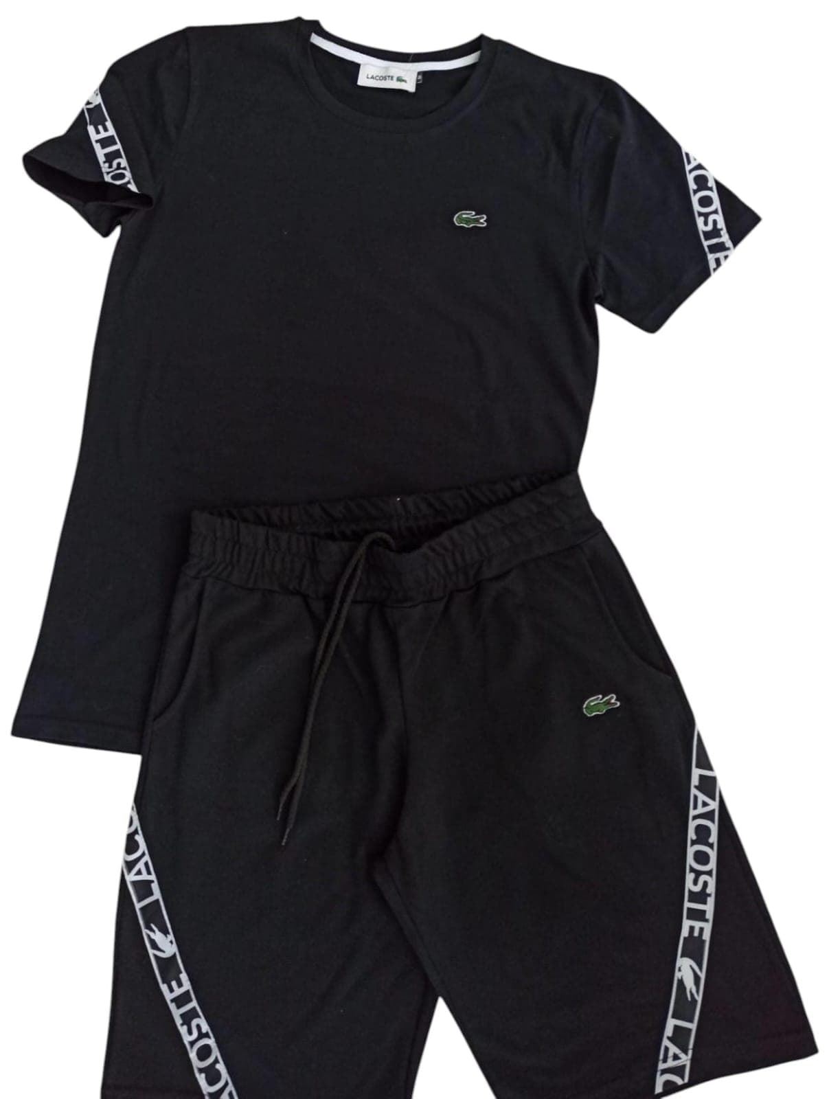Conjunto de verano de Lacoste - Imagen 3