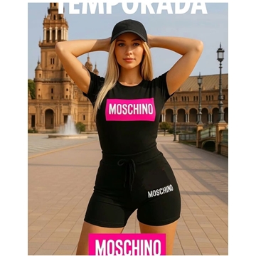 Conjunto de verano de Moschino - Imagen 1