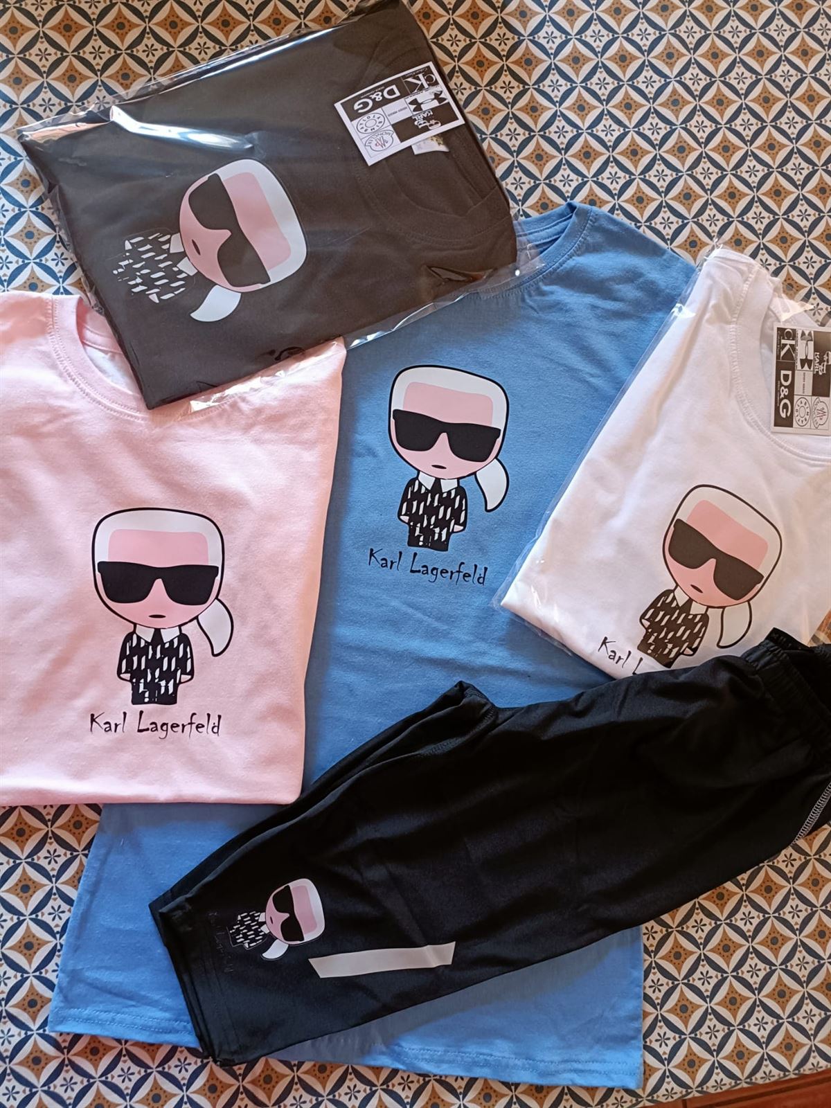 Conjunto de verano Karl Lagerfeld - Imagen 1