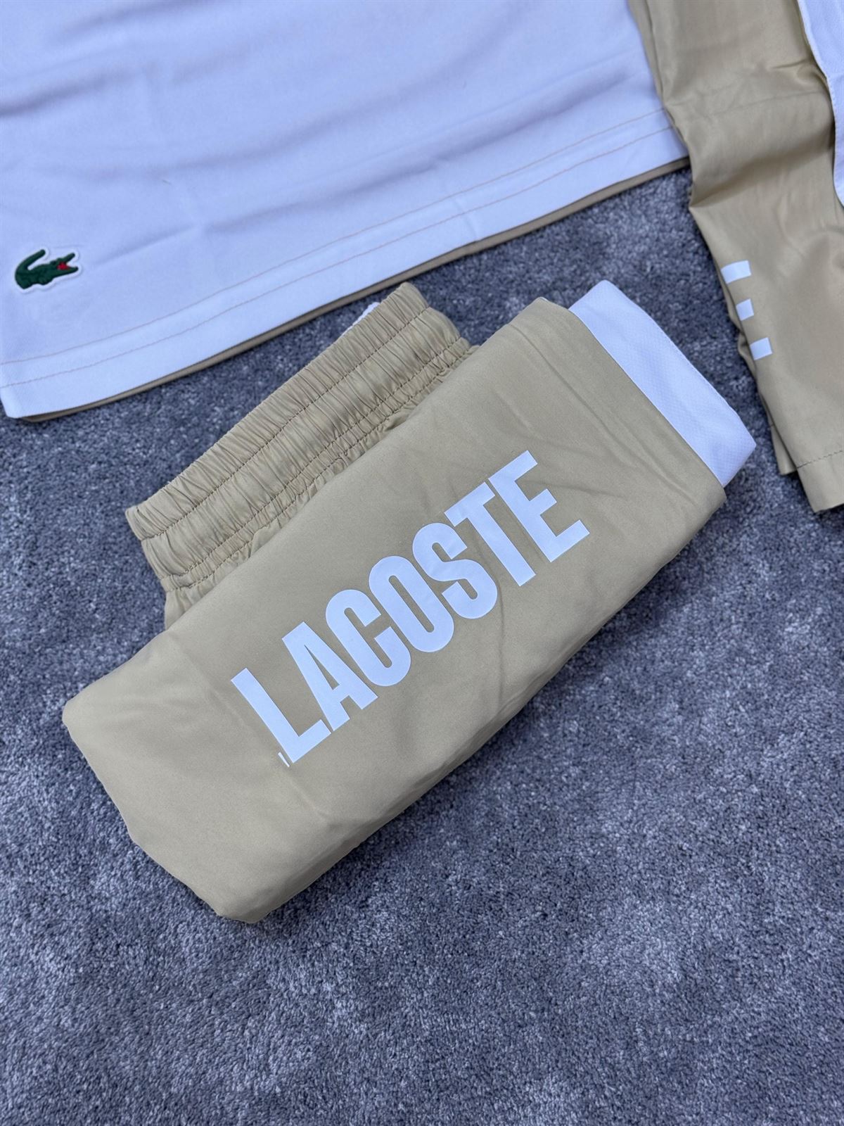 Conjunto de verano Lacoste beige - Imagen 3