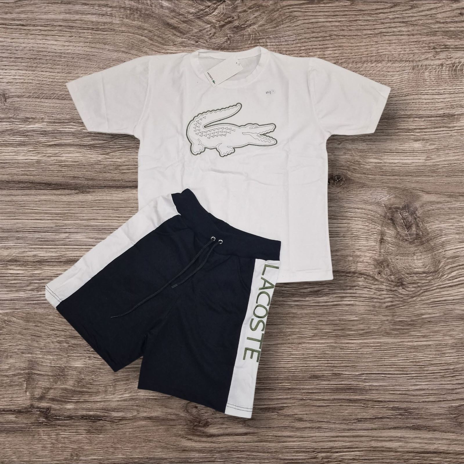 Conjunto de verano Lacoste - Imagen 1