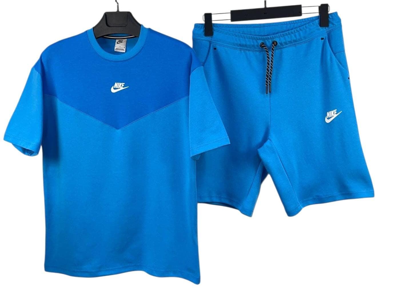 Conjunto de verano Nike tech - Imagen 3