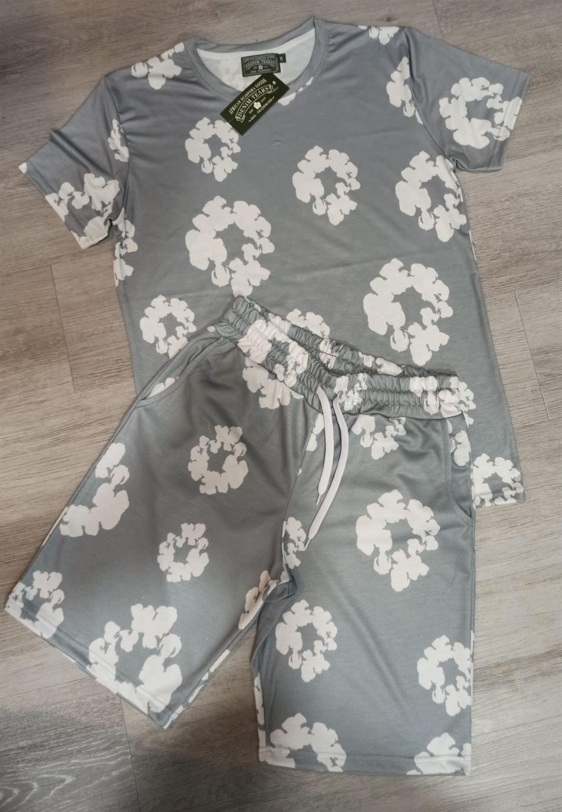 Conjunto Denim Tears verano - Imagen 2