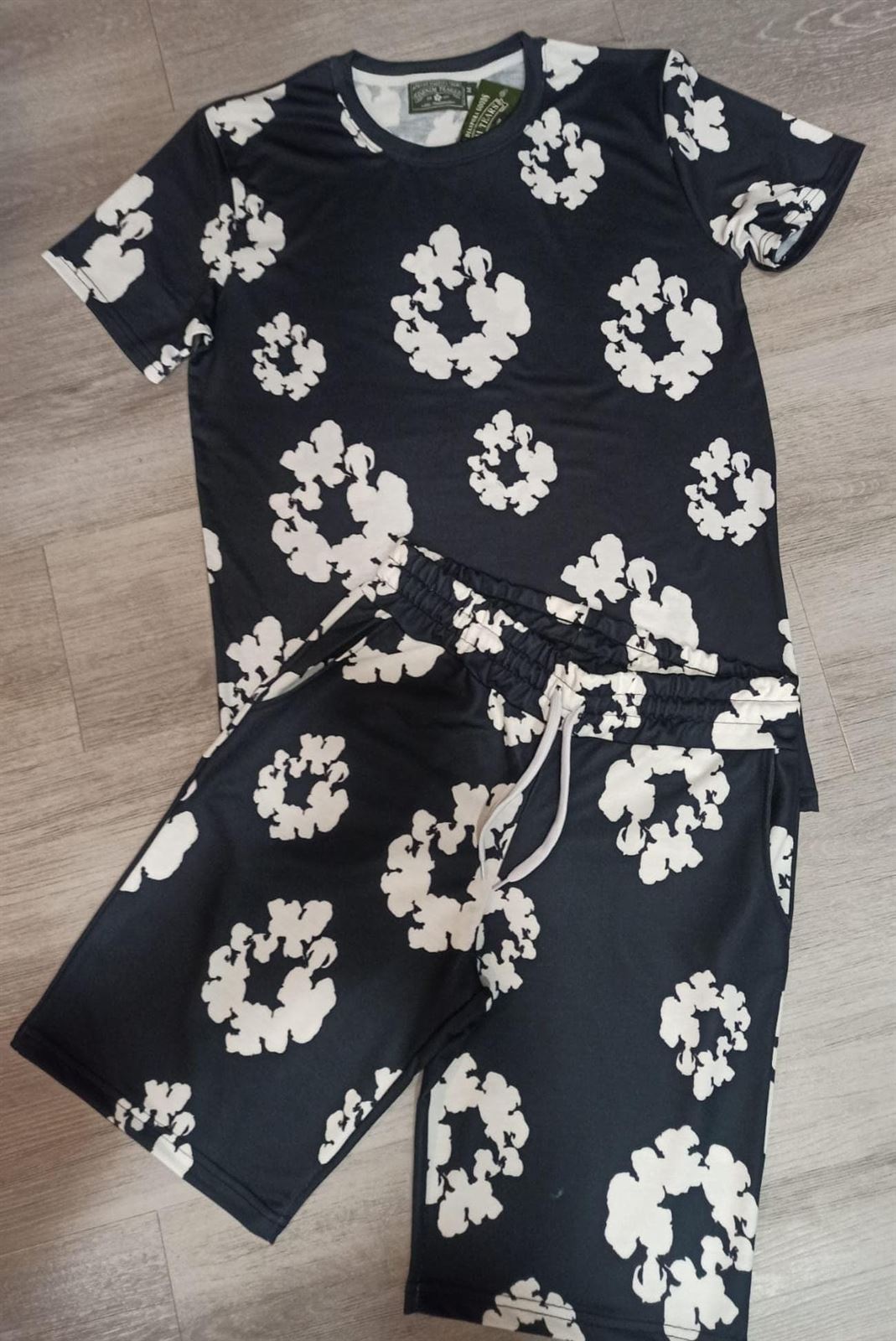 Conjunto Denim Tears verano - Imagen 3