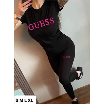 Conjunto Guess camiseta y leggins a juego - Imagen 1