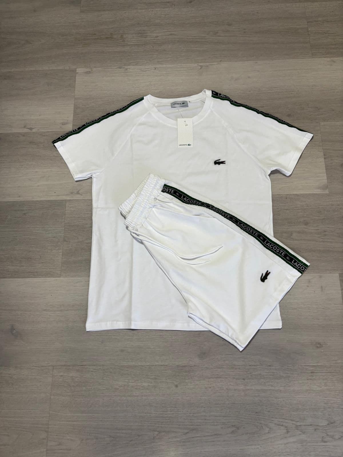 Conjunto Lacoste de verano - Imagen 1