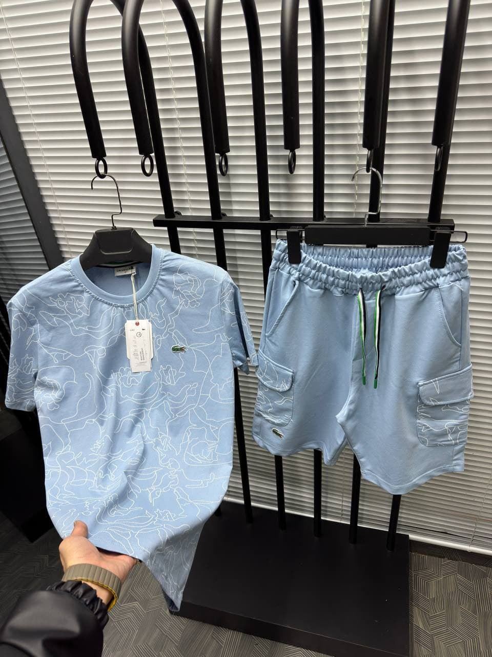 Conjunto Lacoste estampado de hombre - Imagen 1