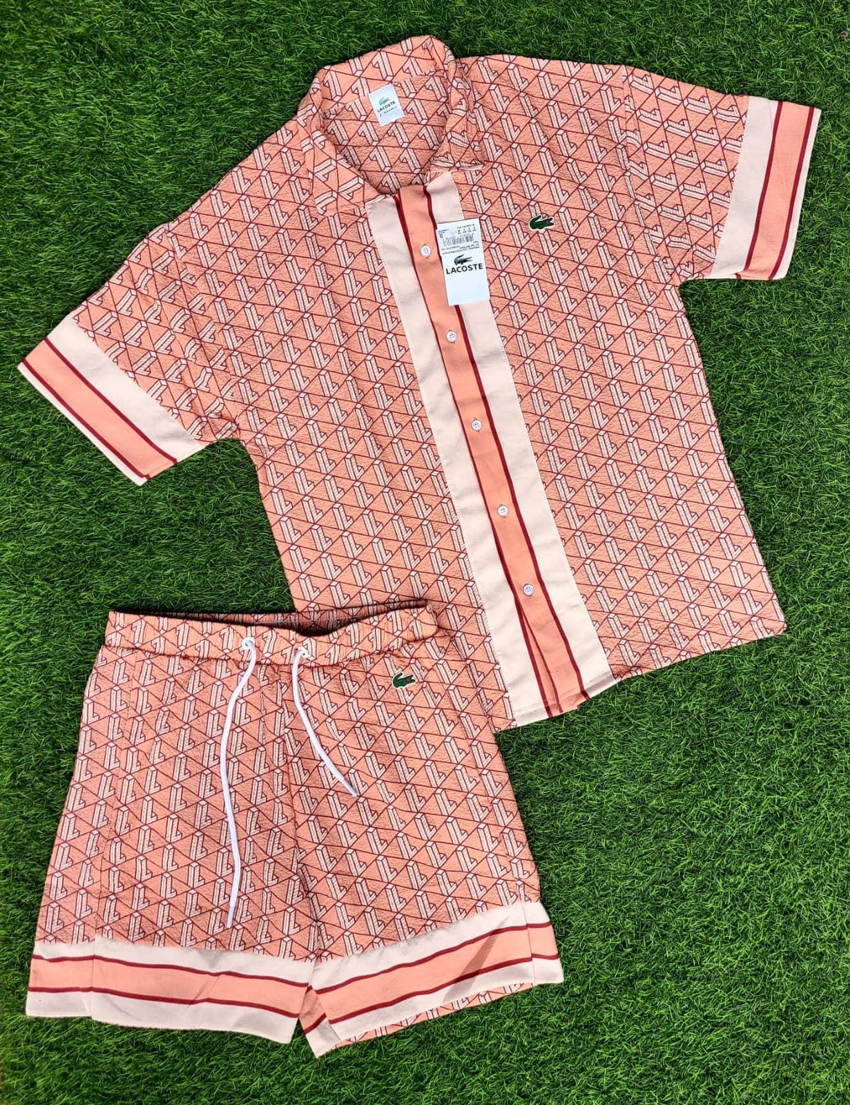 Conjunto Lacoste estampado verano - Imagen 1