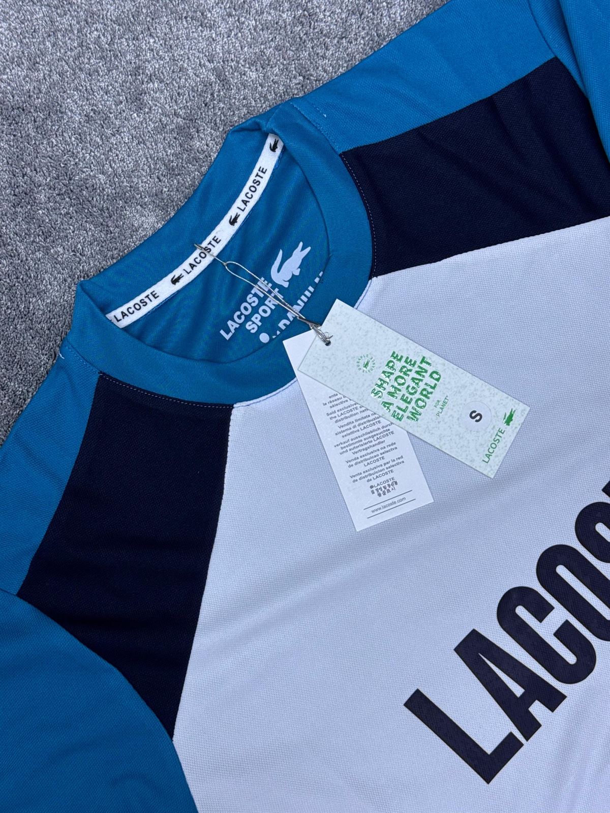 Conjunto Lacoste temporada 2025 - Imagen 2