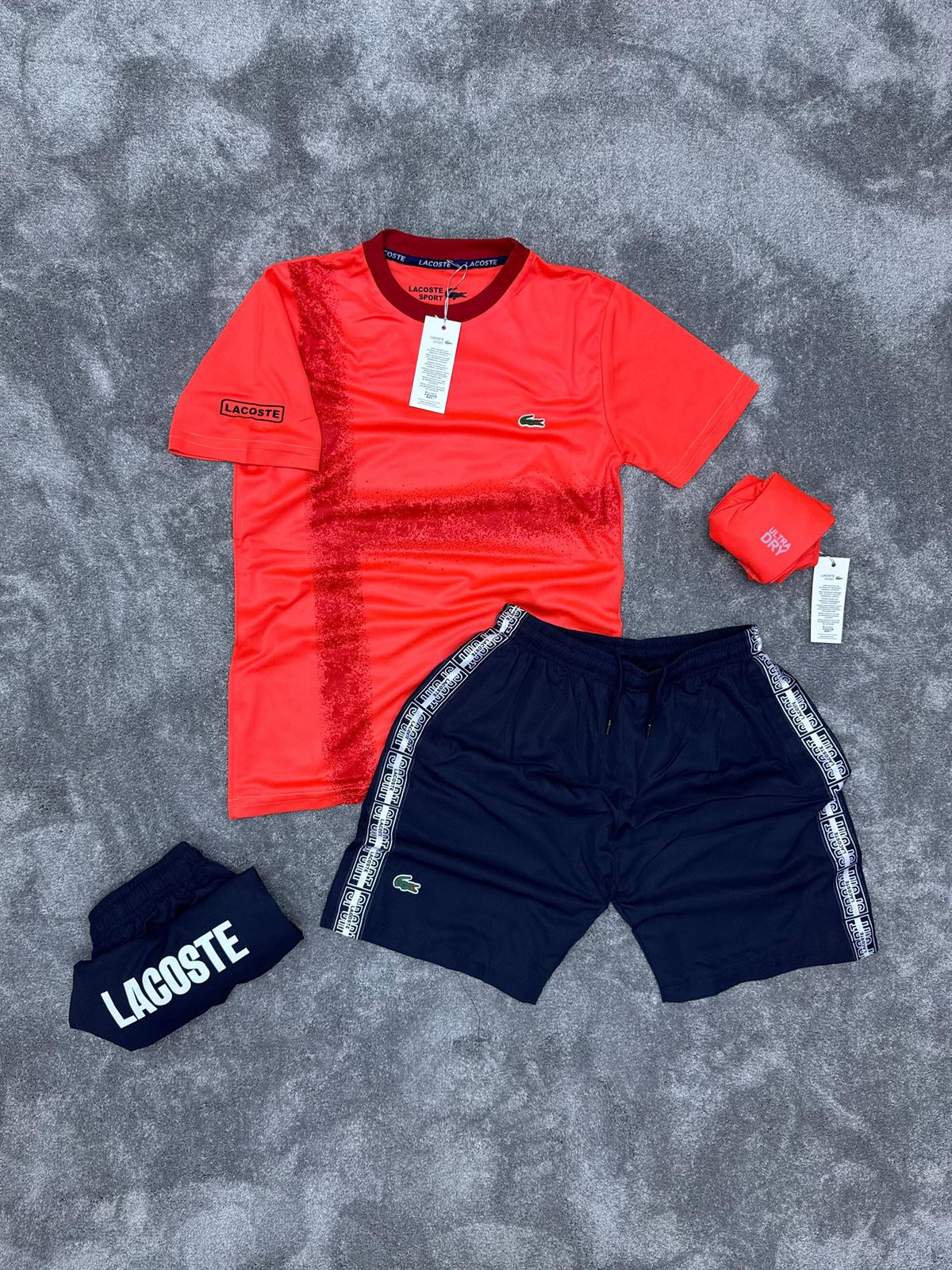 Conjunto Lacoste temporada 2025 - Imagen 3
