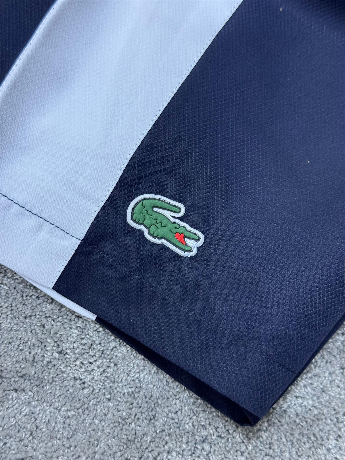 Conjunto Lacoste temporada 25 - Imagen 3