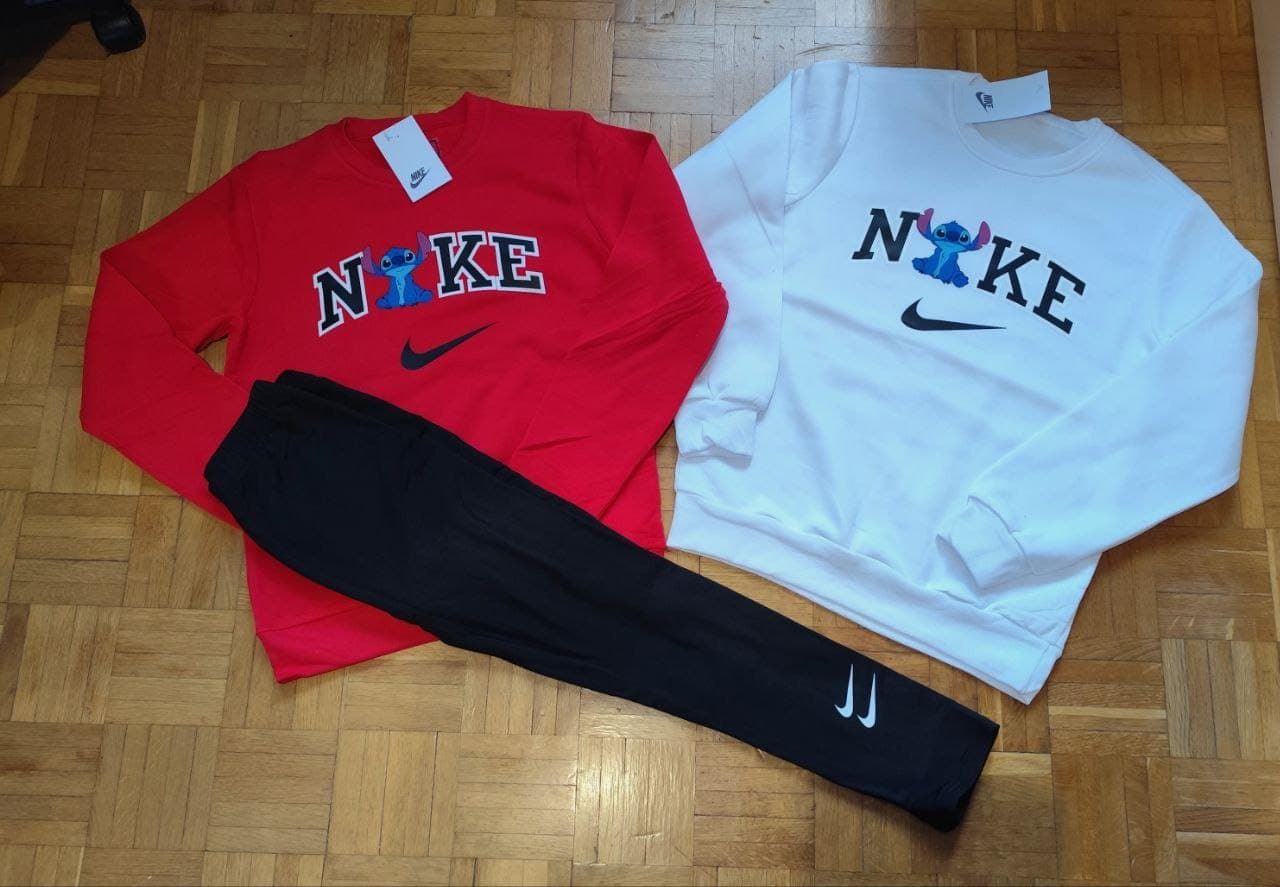 Conjunto mujer Nike Stich - Imagen 1