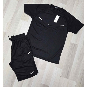 Conjunto Nike de hombre - Imagen 2