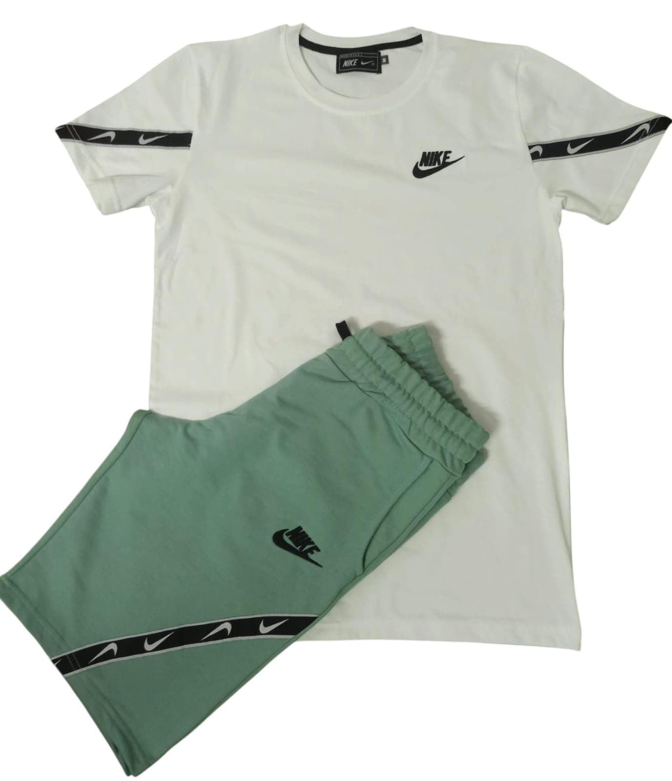 Conjunto Nike de mujer - Imagen 3