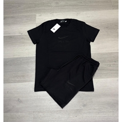 Conjunto Nike de mujer - Imagen 2