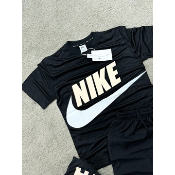 Conjunto Nike reflectante - Imagen 2