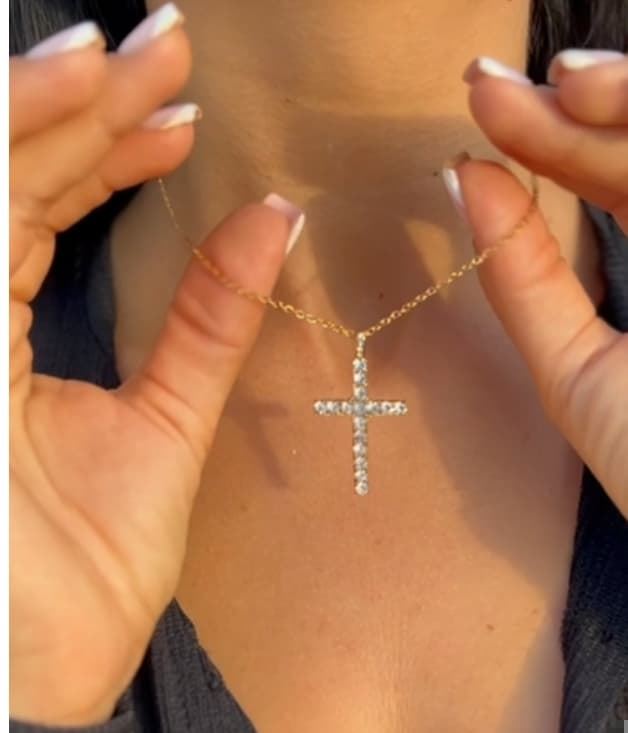 Conjunto pendientes princesa y collar cruz con circonitas - Imagen 2