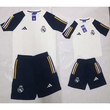 Conjunto Real Madrid adulto y niños - Imagen 1