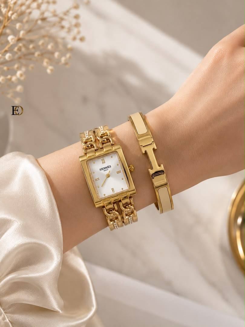 Conjunto reloj cuadrado y pulsera Hermes - Imagen 2