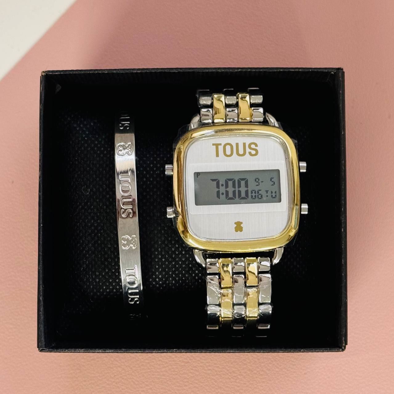 Conjunto reloj digital Tous y pulsera a juego - Imagen 2