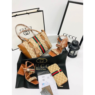 Conjunto sandalias de tacón ancho bolso y cartera a juego Gucci - Imagen 2