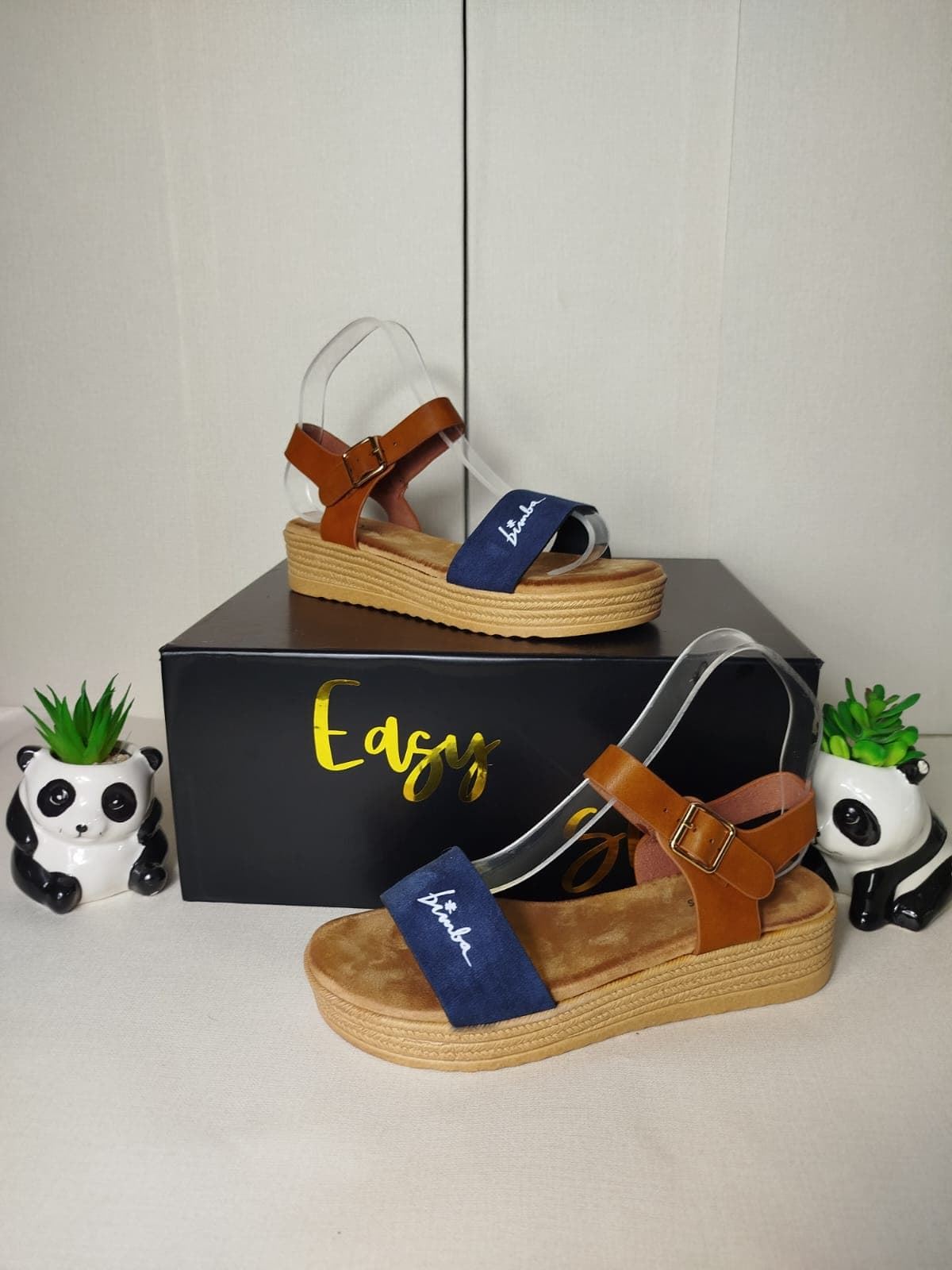 Conjunto sandalias y bolso de verano Bimba y Lola - Imagen 2