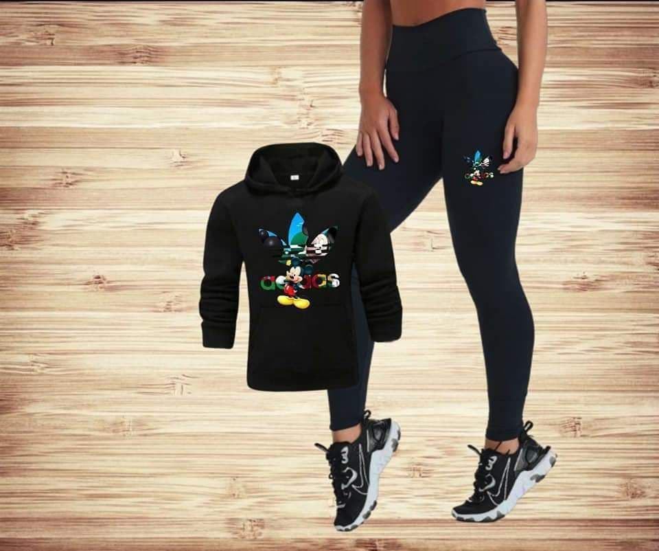 Conjunto sudadera y leggins Adidas Mickey - Imagen 1