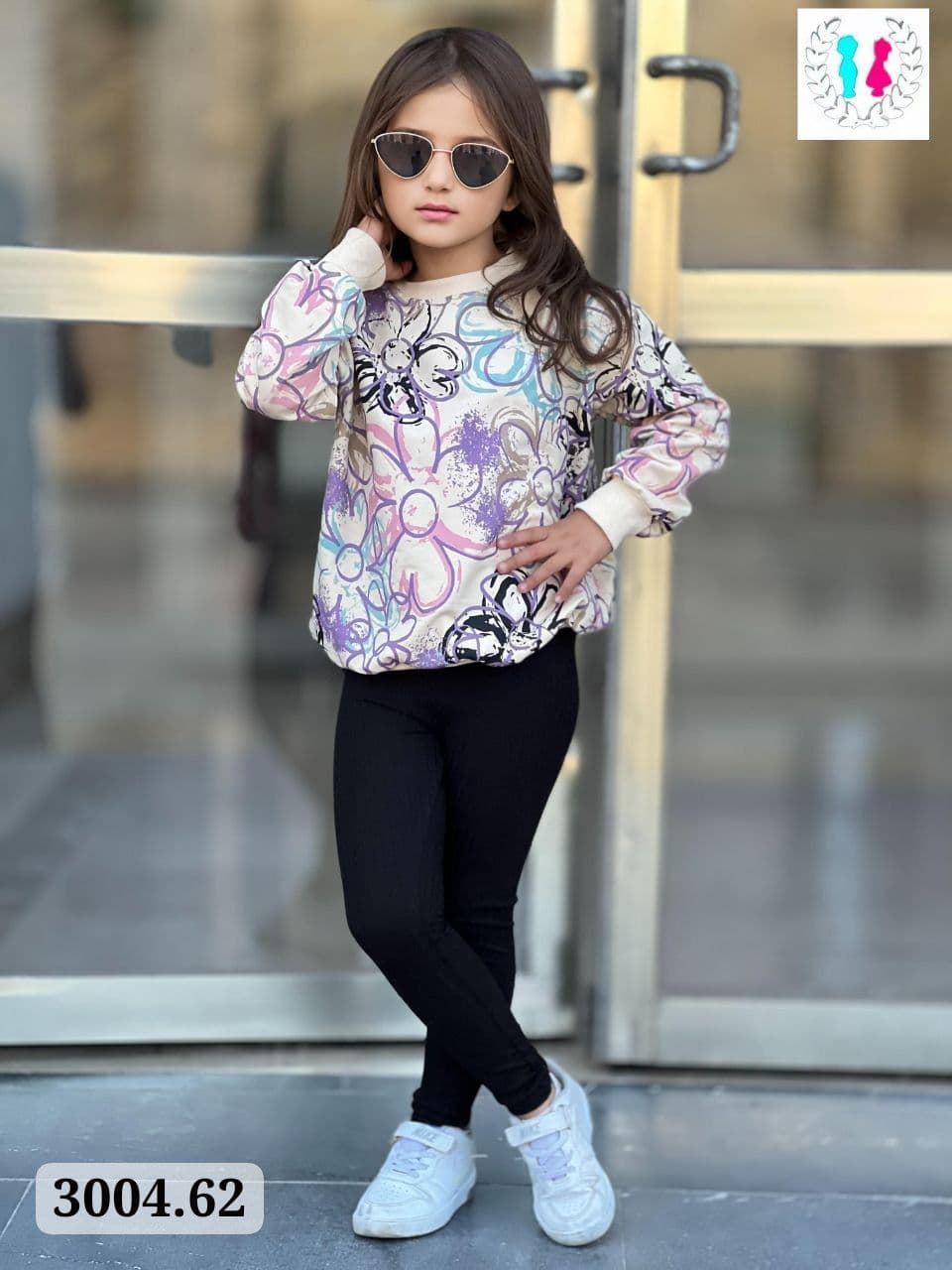 Conjunto sudadera y leggins flores - Imagen 3