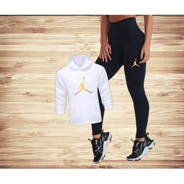 Conjunto sudadera y leggins Jordan - Imagen 2