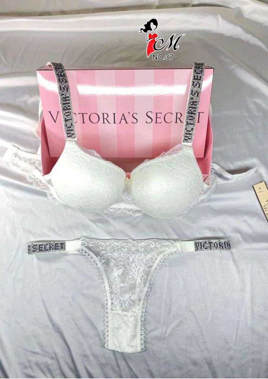 Conjunto sujetador Push-up y tanga Victoria Secret - Imagen 1
